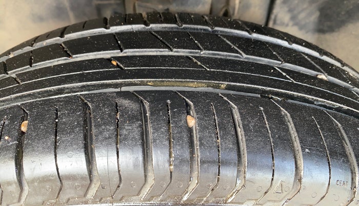 2022 Tata PUNCH PURE MT, Petrol, Manual, 24,174 km, Left Front Tyre Tread