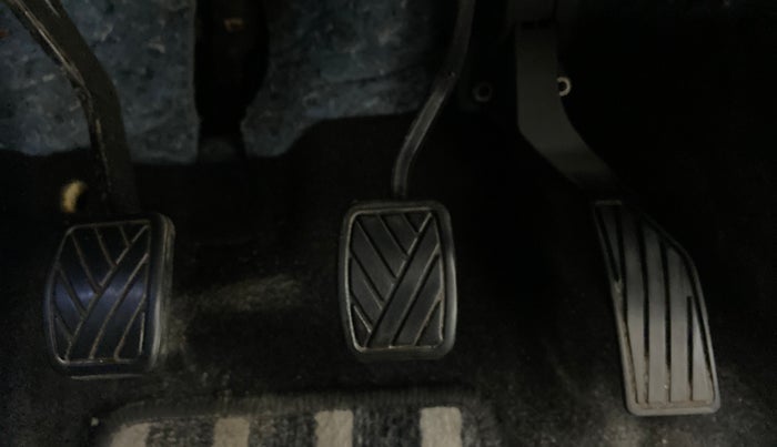 2018 Maruti S Cross ALPHA SHVS, Diesel, Manual, 13,941 km, Pedals
