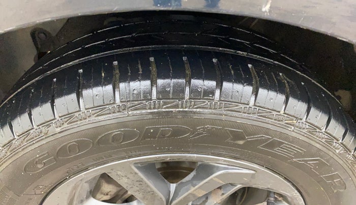 2019 Hyundai GRAND I10 NIOS SPORTZ 1.2 KAPPA VTVT, Petrol, Manual, 91,368 km, Left Front Tyre Tread