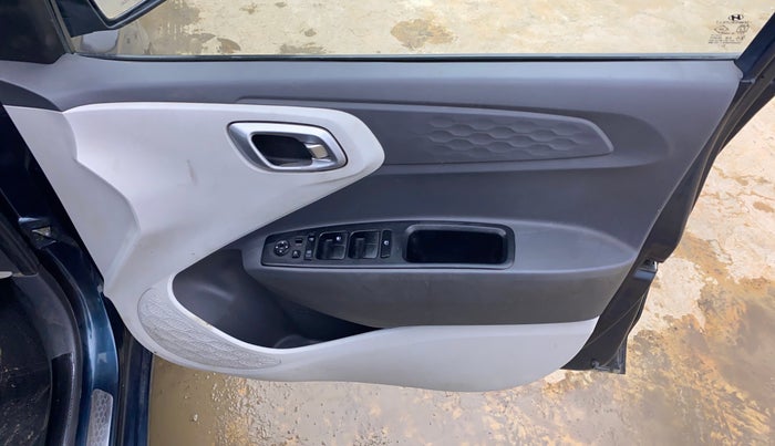 2019 Hyundai GRAND I10 NIOS SPORTZ 1.2 KAPPA VTVT, Petrol, Manual, 91,368 km, Driver Side Door Panels Control