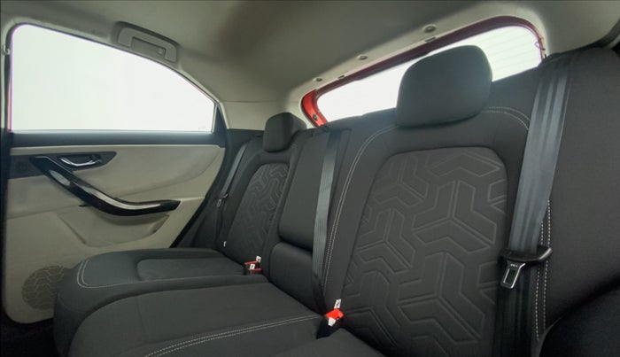 2020 Tata NEXON XZA+ (O) 1.5  RTQ, Diesel, Automatic, 20,051 km, Right Side Rear Door Cabin