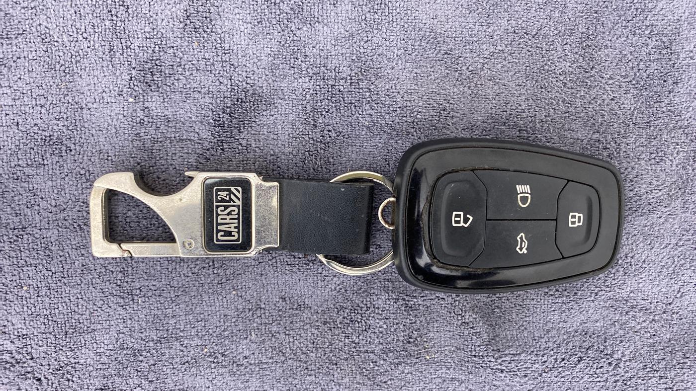2020 Tata NEXON XZA+ (O) 1.5  RTQ, Diesel, Automatic, 20,051 km, Key Close Up
