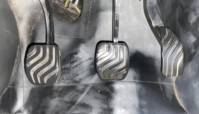 2022 Nissan MAGNITE XV PREMIUM TURBO (O), Petrol, Manual, 30,581 km, Pedals