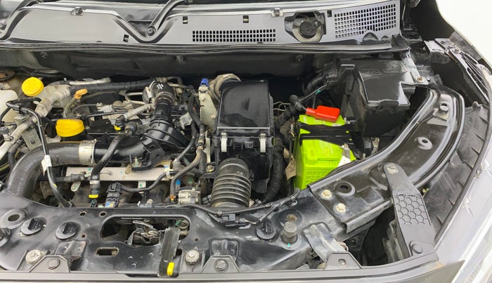 2022 Nissan MAGNITE XV PREMIUM TURBO (O), Petrol, Manual, 30,581 km, Engine View - Left