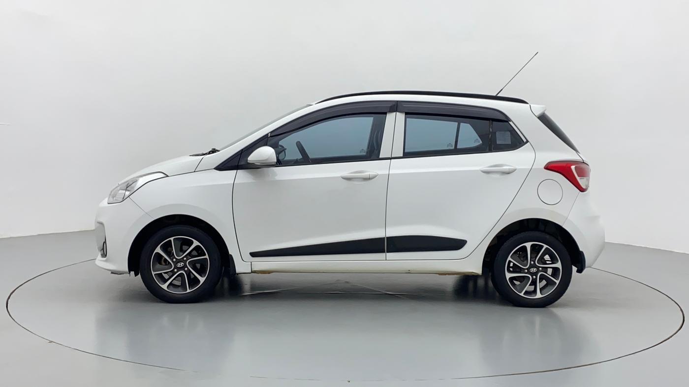 2017 Hyundai Grand i10 SPORTZ (O) 1.2 AT VTVT, Petrol, Automatic, 79,360 km, Left Side