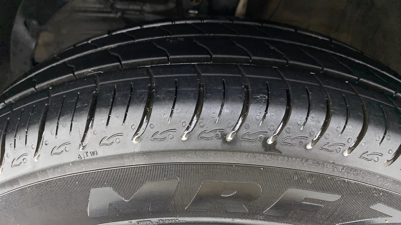 2021 Maruti Baleno DELTA 1.2 K12, Petrol, Manual, 21,632 km, Left Front Tyre Tread