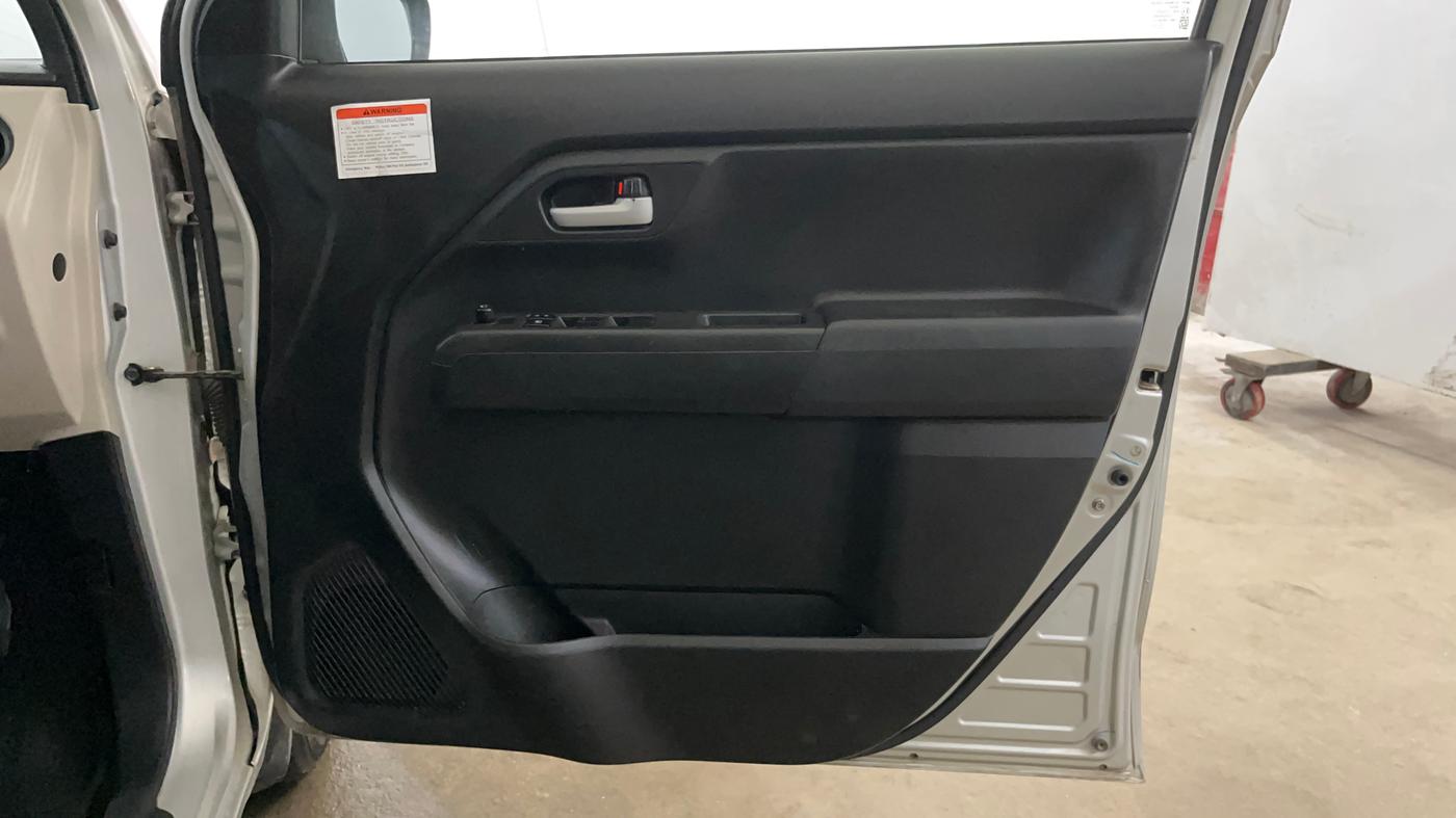 2023 Maruti New Wagon-R VXI CNG 1.0, CNG, Manual, 27,733 km, Driver Side Door Panels Control