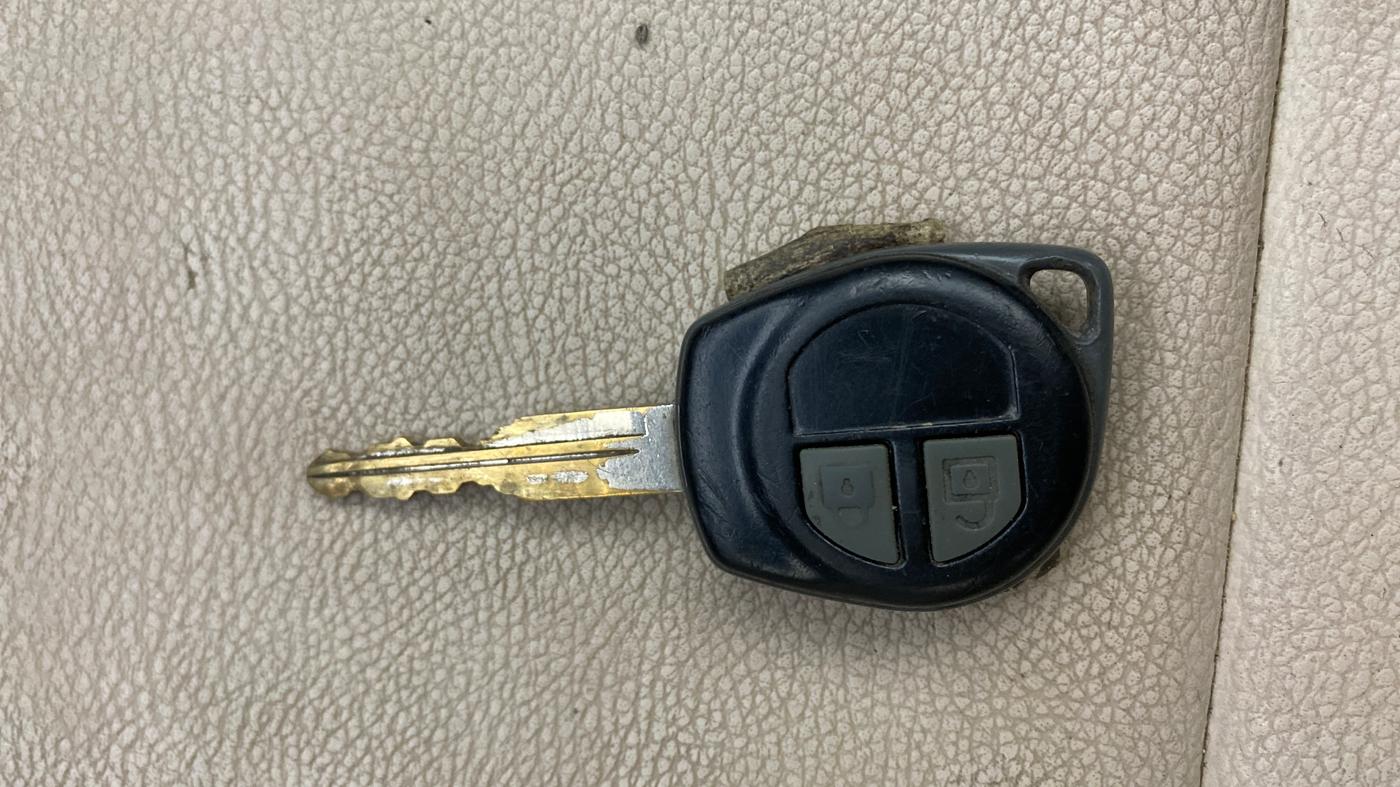 2016 Maruti Wagon R 1.0 VXI, Petrol, Manual, 1,13,086 km, Key Close Up