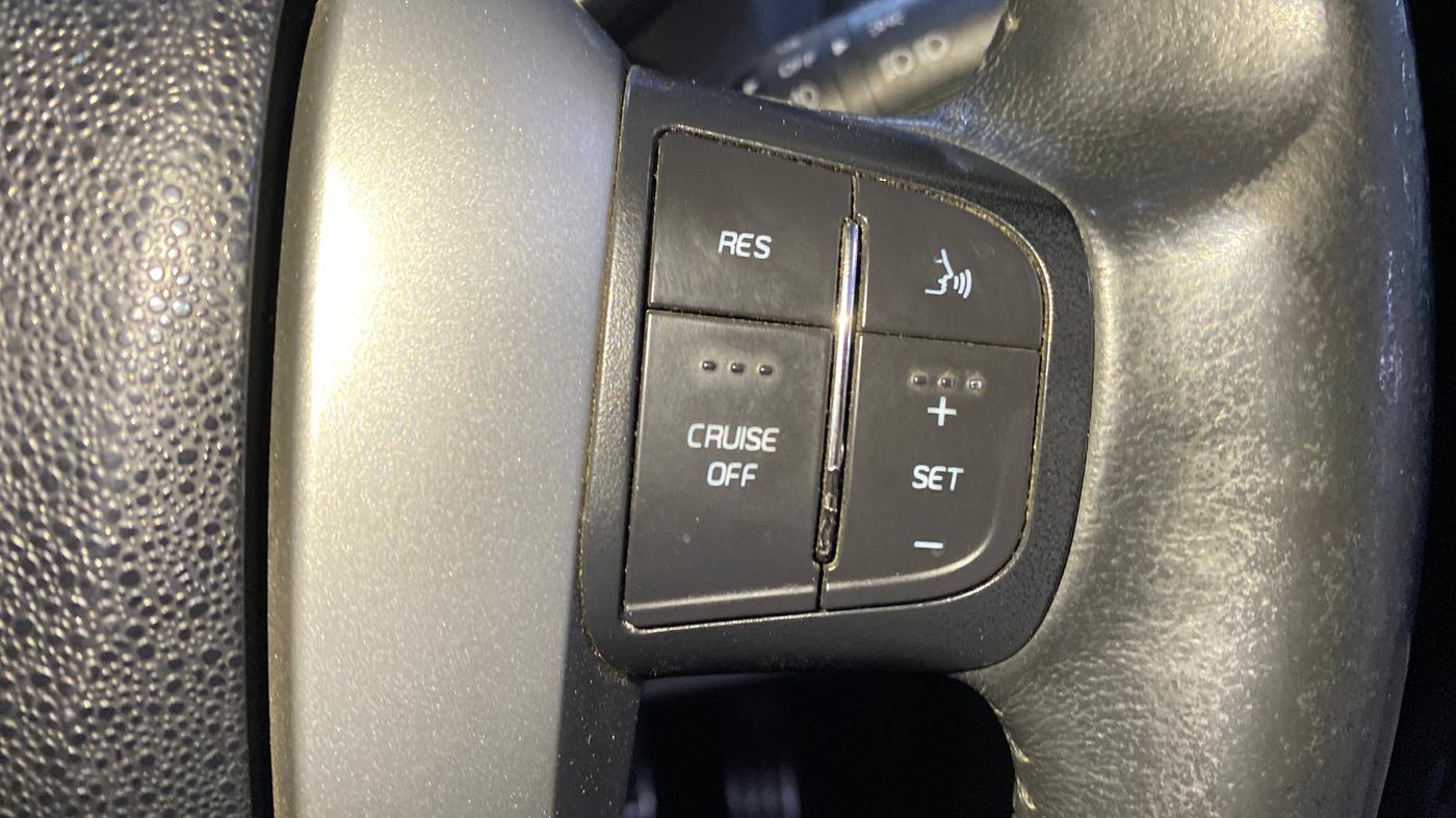 2017 Mahindra XUV500 W9 AT, Diesel, Automatic, 86,602 km, Adaptive Cruise Control