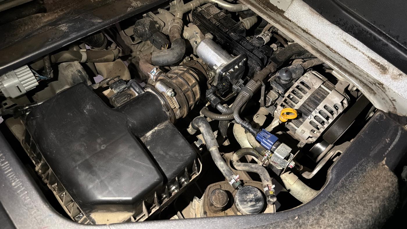 2023 Maruti Eeco  5 STR STD, Petrol, Manual, 45,240 km, Engine View - Right