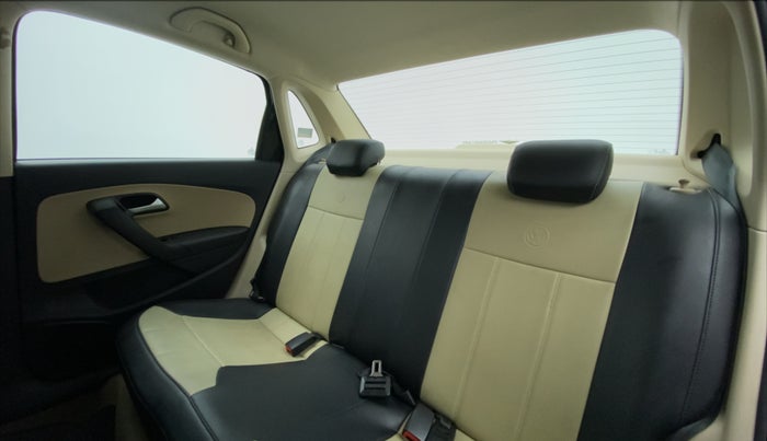 2018 Volkswagen Ameo HIGHLINE DSG 1.5 DIESEL , Diesel, Automatic, 84,395 km, Right Side Rear Door Cabin