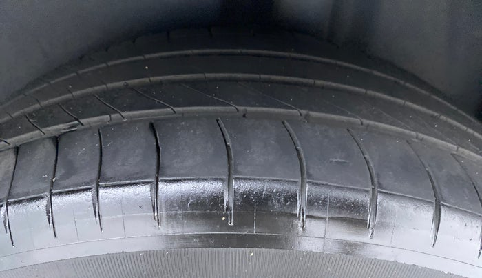 2018 Volkswagen Ameo HIGHLINE DSG 1.5 DIESEL , Diesel, Automatic, 84,395 km, Left Rear Tyre Tread