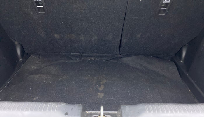2018 Maruti Swift ZXI PLUS AMT, Petrol, Automatic, 30,563 km, Boot Inside