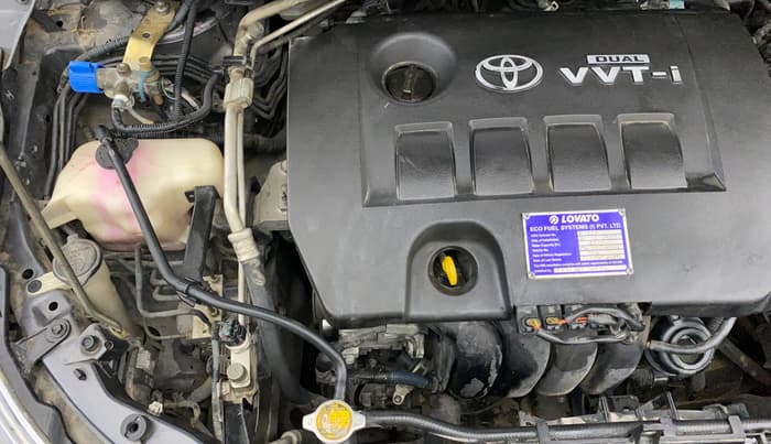 2016 Toyota Corolla Altis VL CVT PETROL, CNG, Automatic, 1,11,426 km, Engine View - Right