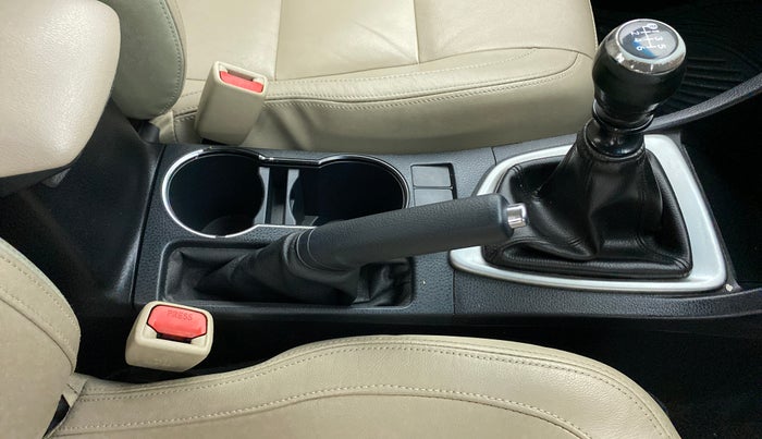 2014 Toyota Corolla Altis GL, Petrol, Manual, 88,767 km, Gear Lever