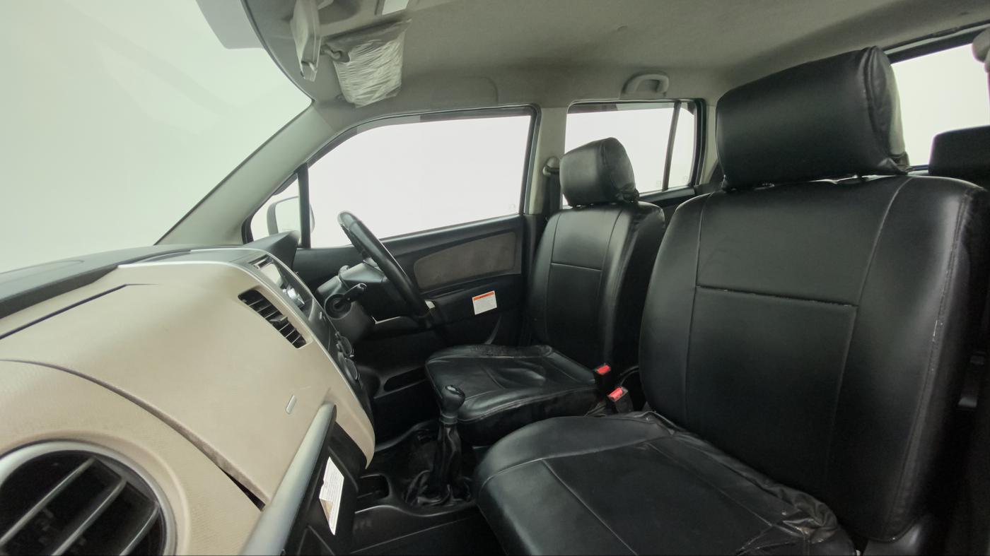 2013 Maruti Wagon R 1.0 LXI CNG, CNG, Manual, 62,649 km, Right Side Front Door Cabin