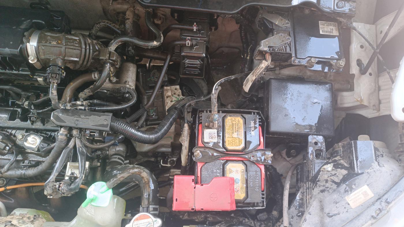2021 Maruti S PRESSO VXI PLUS AMT, Petrol, Automatic, 36,645 km, Engine View - Left