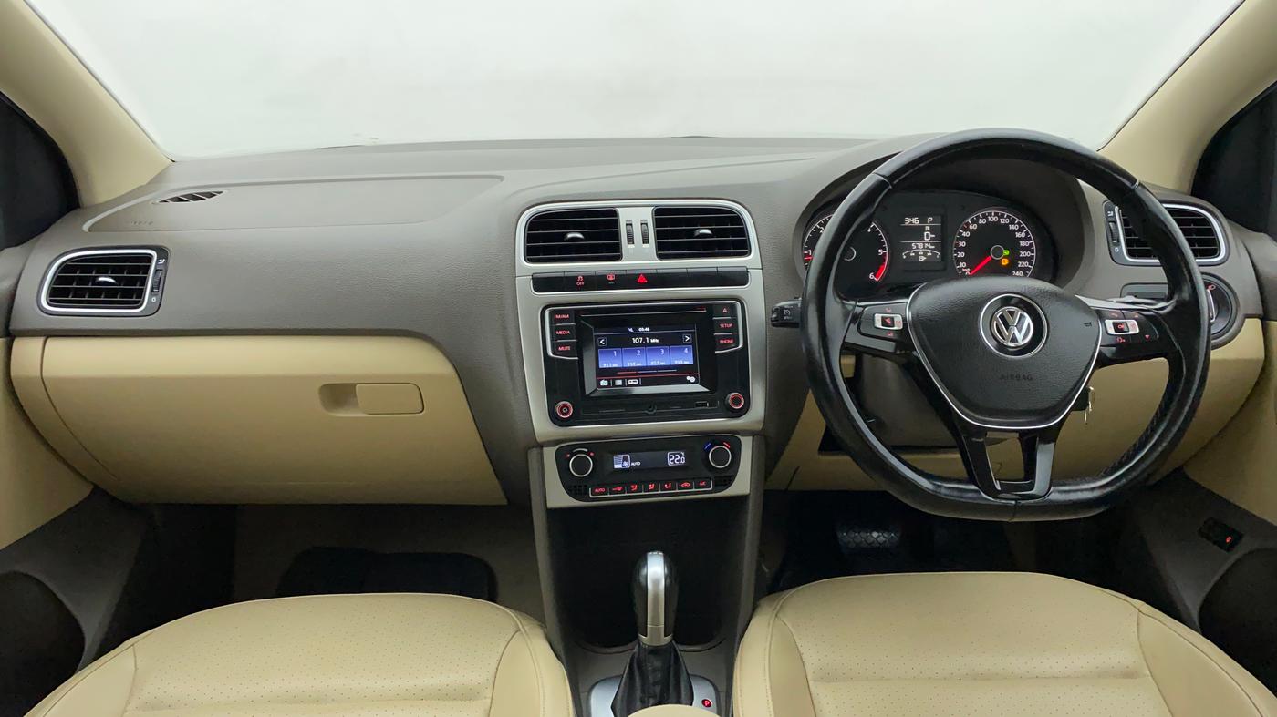 2017 Volkswagen Vento HIGHLINE TDI AT, Diesel, Automatic, 57,986 km, Dashboard