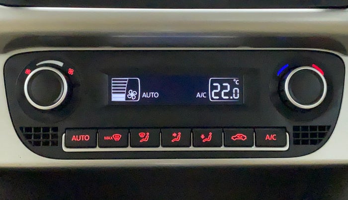 2017 Volkswagen Vento HIGHLINE TDI AT, Diesel, Automatic, 57,986 km, Automatic Climate Control