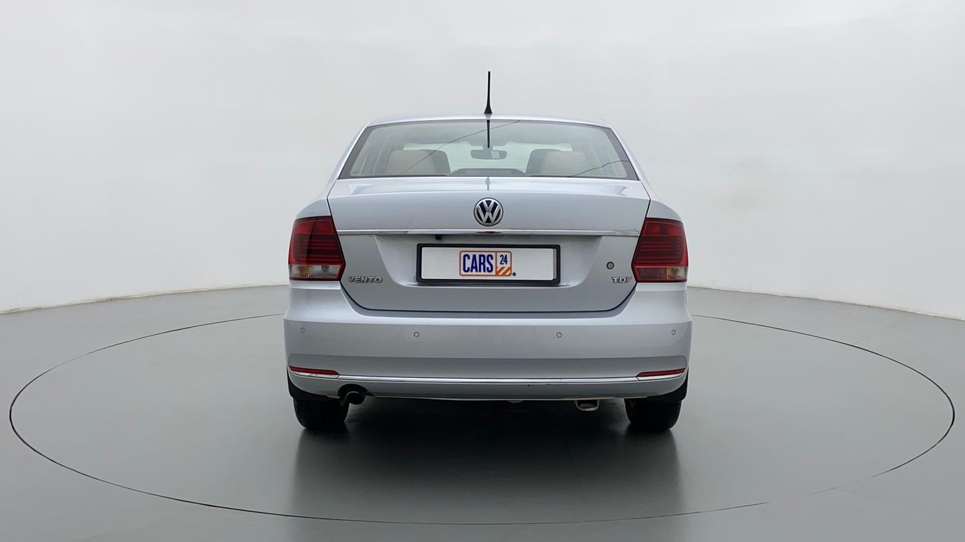 2017 Volkswagen Vento HIGHLINE TDI AT, Diesel, Automatic, 57,986 km, Back/Rear