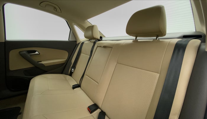 2017 Volkswagen Vento HIGHLINE TDI AT, Diesel, Automatic, 57,986 km, Right Side Rear Door Cabin