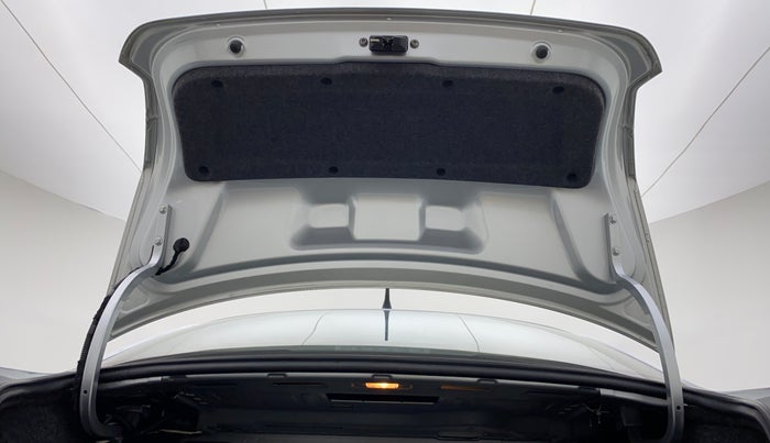 2017 Volkswagen Vento HIGHLINE TDI AT, Diesel, Automatic, 57,986 km, Boot Door Open