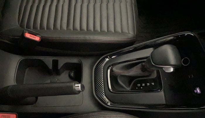 2021 KIA SONET GTX PLUS 1.0 DCT, Petrol, Automatic, 45,539 km, Gear Lever