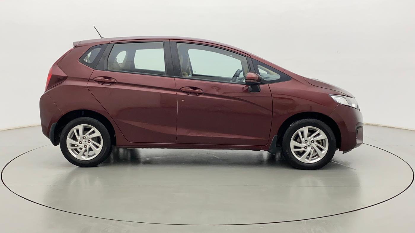 2017 Honda Jazz 1.2L I-VTEC V, Petrol, Manual, 1,04,845 km, Right Side View