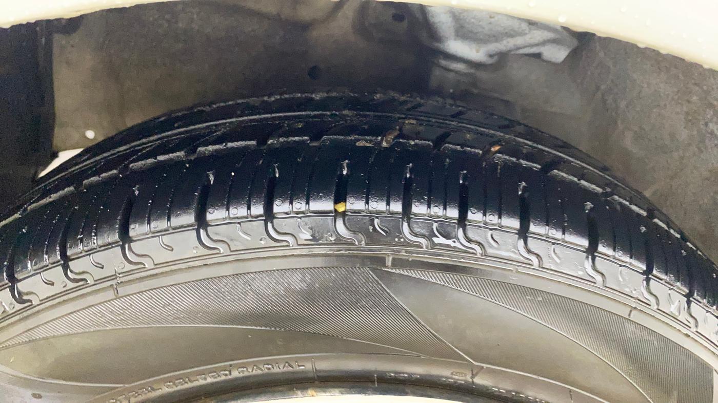 2017 Maruti Celerio ZXI AMT, Petrol, Automatic, 52,908 km, Left Front Tyre Tread
