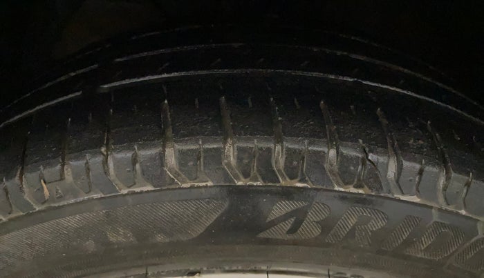 2016 Maruti Baleno SIGMA PETROL 1.2, Petrol, Manual, 76,433 km, Left Front Tyre Tread