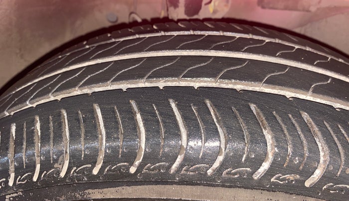 2024 Honda Amaze 1.2L I-VTEC VX, Petrol, Manual, 13,687 km, Right Front Tyre Tread