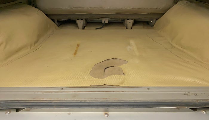 2010 Mahindra Scorpio SLE, Diesel, Manual, 1,10,798 km, Boot Inside