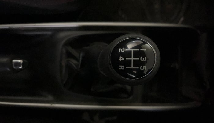 2016 Maruti Baleno DELTA PETROL 1.2, Petrol, Manual, 67,283 km, Gear Lever