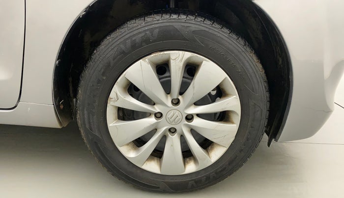 2017 Maruti Baleno DELTA PETROL 1.2, Petrol, Manual, 32,348 km, Right Front Wheel