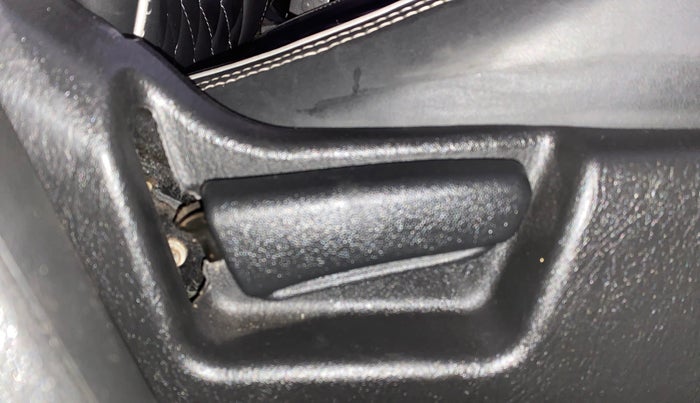 2021 Maruti Alto VXI PLUS, Petrol, Manual, 23,256 km, Driver Side Adjustment Panel