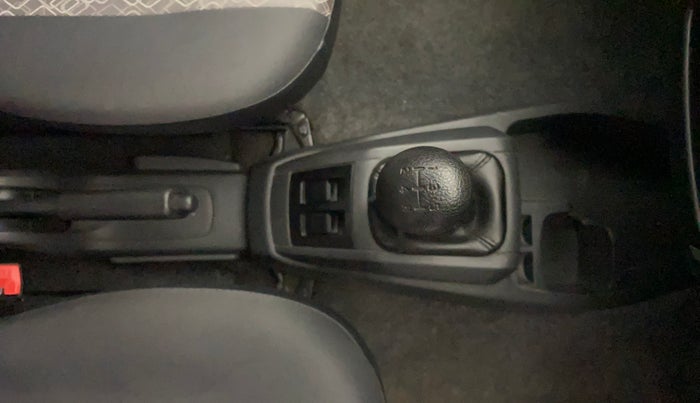 2016 Maruti Alto 800 LXI, Petrol, Manual, 35,640 km, Gear Lever