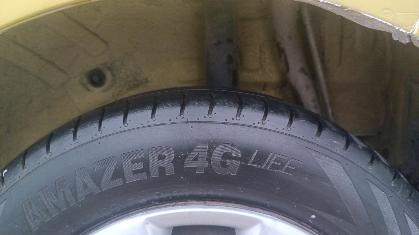 2014 Maruti Celerio VXI, Petrol, Manual, 80,899 km, Left Rear Tyre Tread