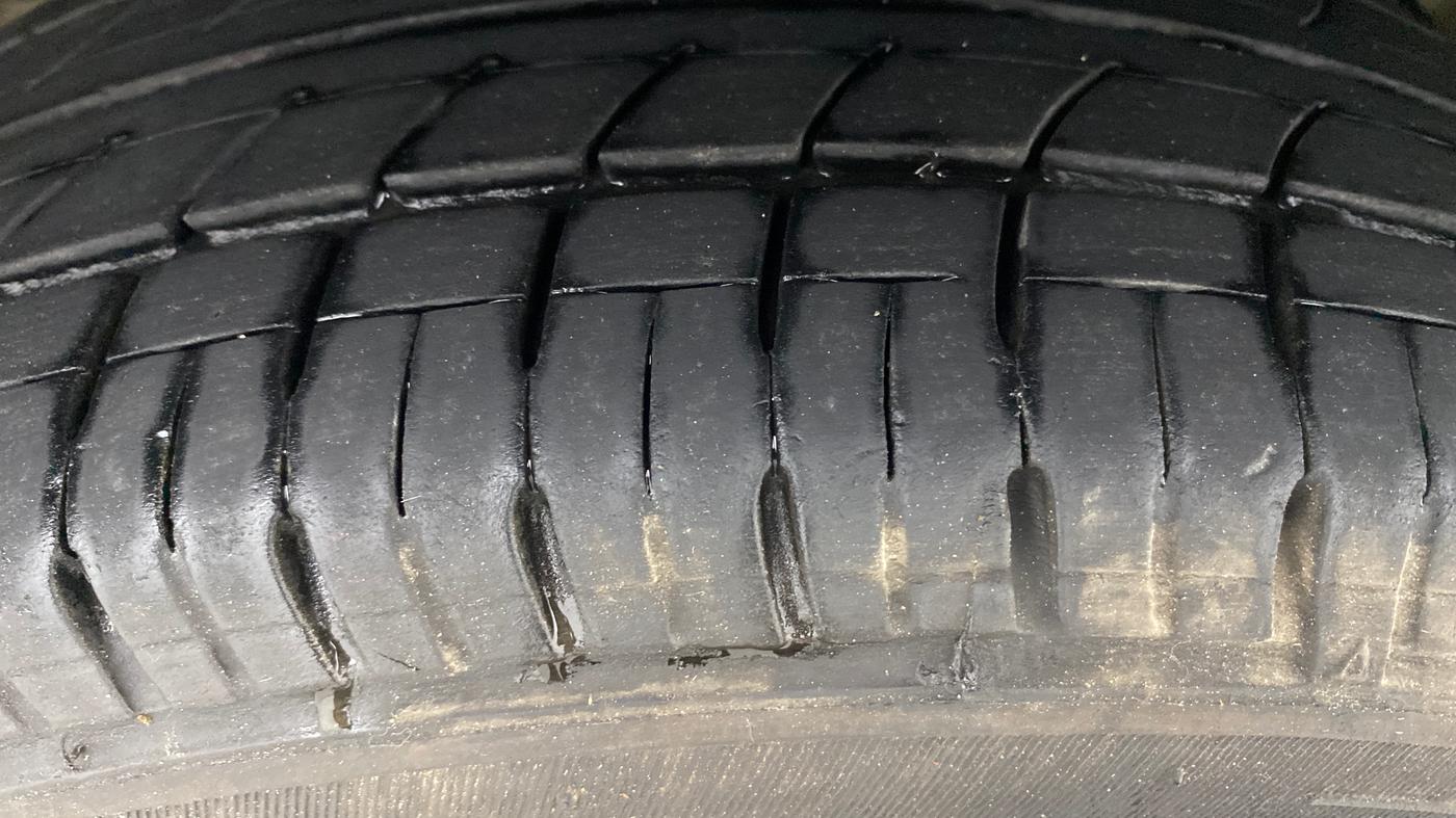 2017 Mahindra Kuv100 K2 PLUS D 6 STR, Diesel, Manual, 86,232 km, Right Rear Tyre Tread