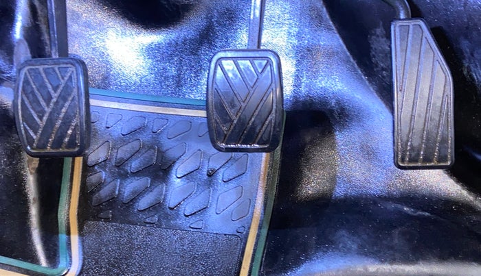 2020 Maruti New Wagon-R LXI CNG 1.0 L, CNG, Manual, 93,070 km, Pedals