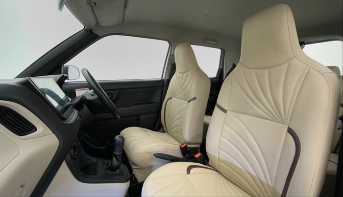 2020 Maruti New Wagon-R LXI CNG 1.0 L, CNG, Manual, 93,070 km, Right Side Front Door Cabin