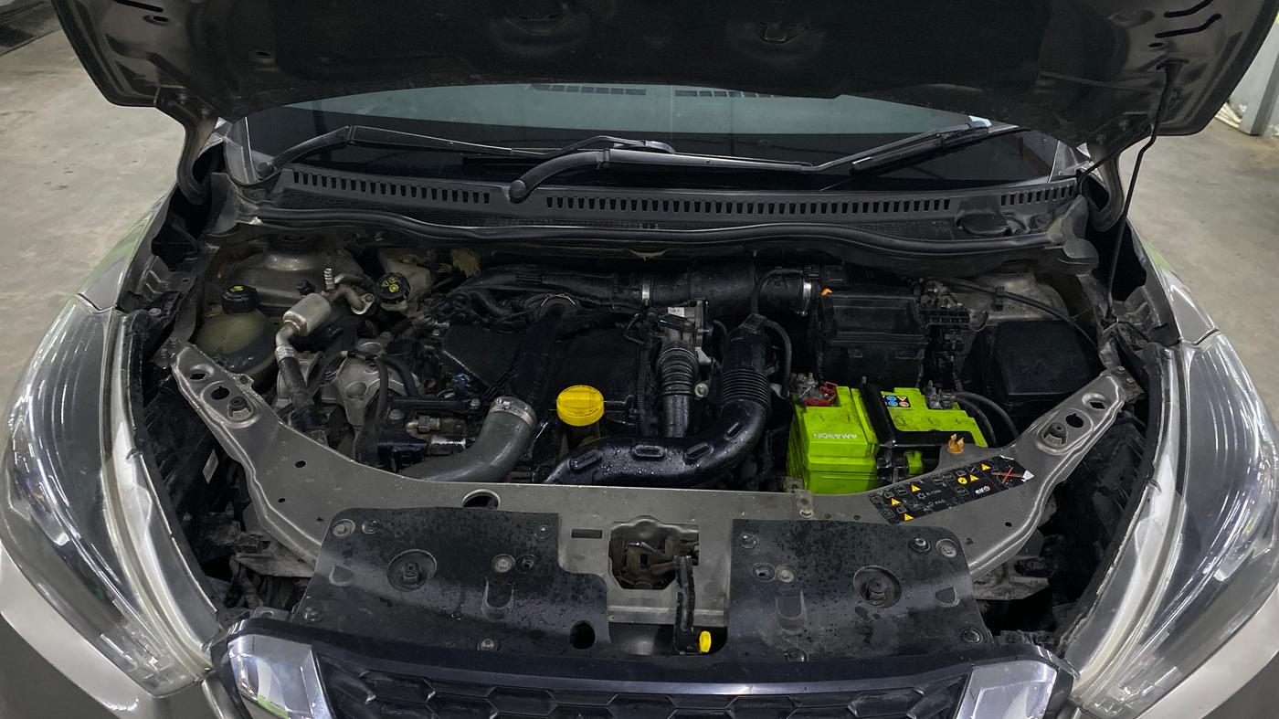 2019 Nissan Kicks XV PREMIUM (O) DIESEL, Diesel, Manual, 99,922 km, Engine View
