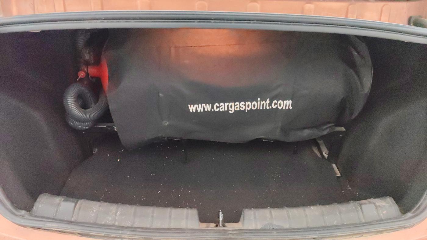 2018 Tata TIGOR XTA PETROL, CNG, Automatic, 52,808 km, Boot Inside