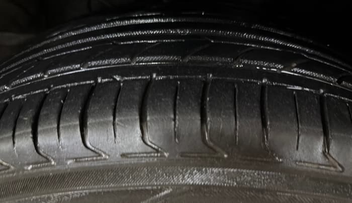 2021 Hyundai VENUE SX 1.0 TURBO, Petrol, Manual, 76,385 km, Right Front Tyre Tread