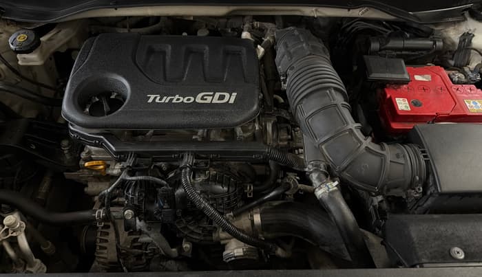 2021 Hyundai VENUE SX 1.0 TURBO, Petrol, Manual, 76,385 km, Engine View