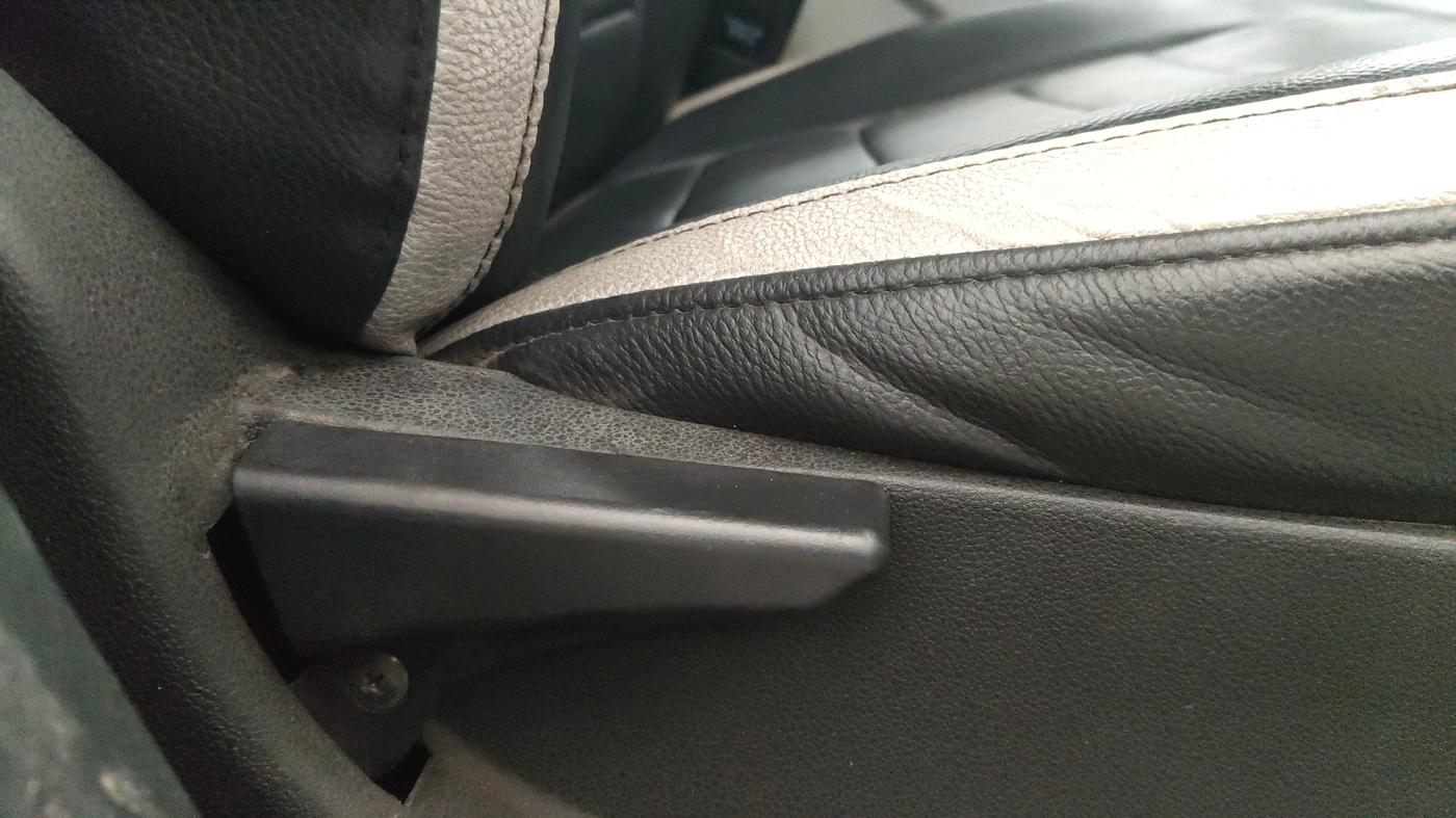 2019 Tata NEXON XM PETROL, Petrol, Manual, 66,451 km, Driver Side Adjustment Panel