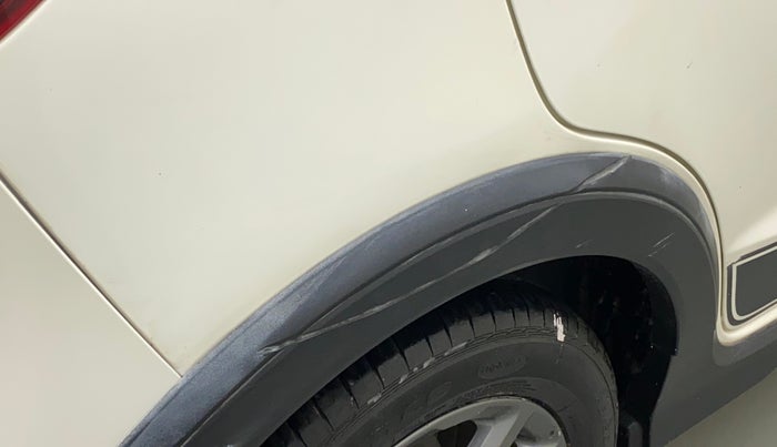 2021 Ford FREESTYLE TITANIUM 1.2 PETROL, Petrol, Manual, 30,714 km, Right quarter panel - Minor scratches