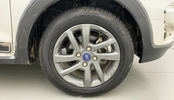 2021 Ford FREESTYLE TITANIUM 1.2 PETROL, Petrol, Manual, 30,714 km, Right Front Wheel