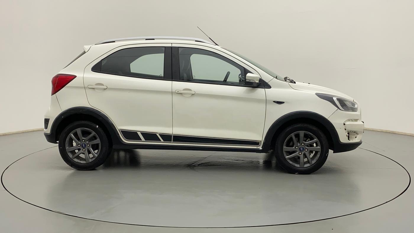 2021 Ford FREESTYLE TITANIUM 1.2 PETROL, Petrol, Manual, 30,714 km, Right Side View