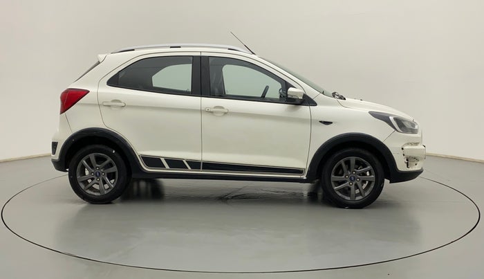 2021 Ford FREESTYLE TITANIUM 1.2 PETROL, Petrol, Manual, 30,714 km, Right Side View