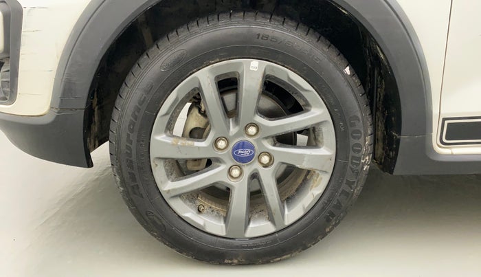 2021 Ford FREESTYLE TITANIUM 1.2 PETROL, Petrol, Manual, 30,714 km, Left Front Wheel